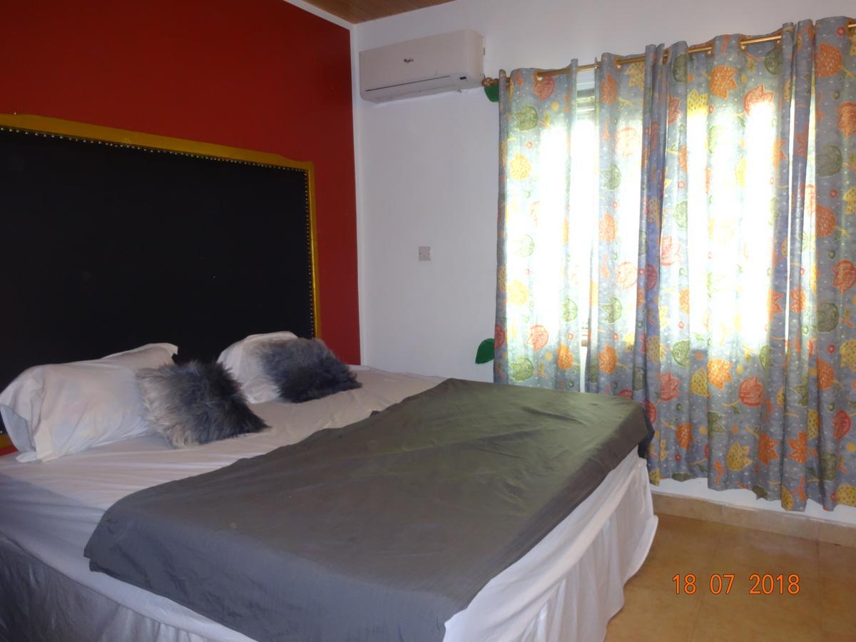 Nordik Palace Bed & Breakfast Tema Exterior foto
