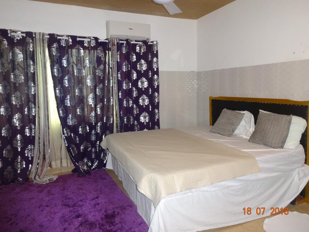 Nordik Palace Bed & Breakfast Tema Exterior foto