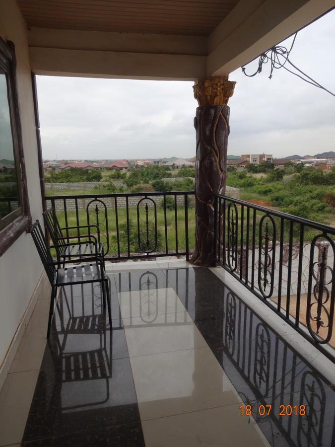 Nordik Palace Bed & Breakfast Tema Exterior foto